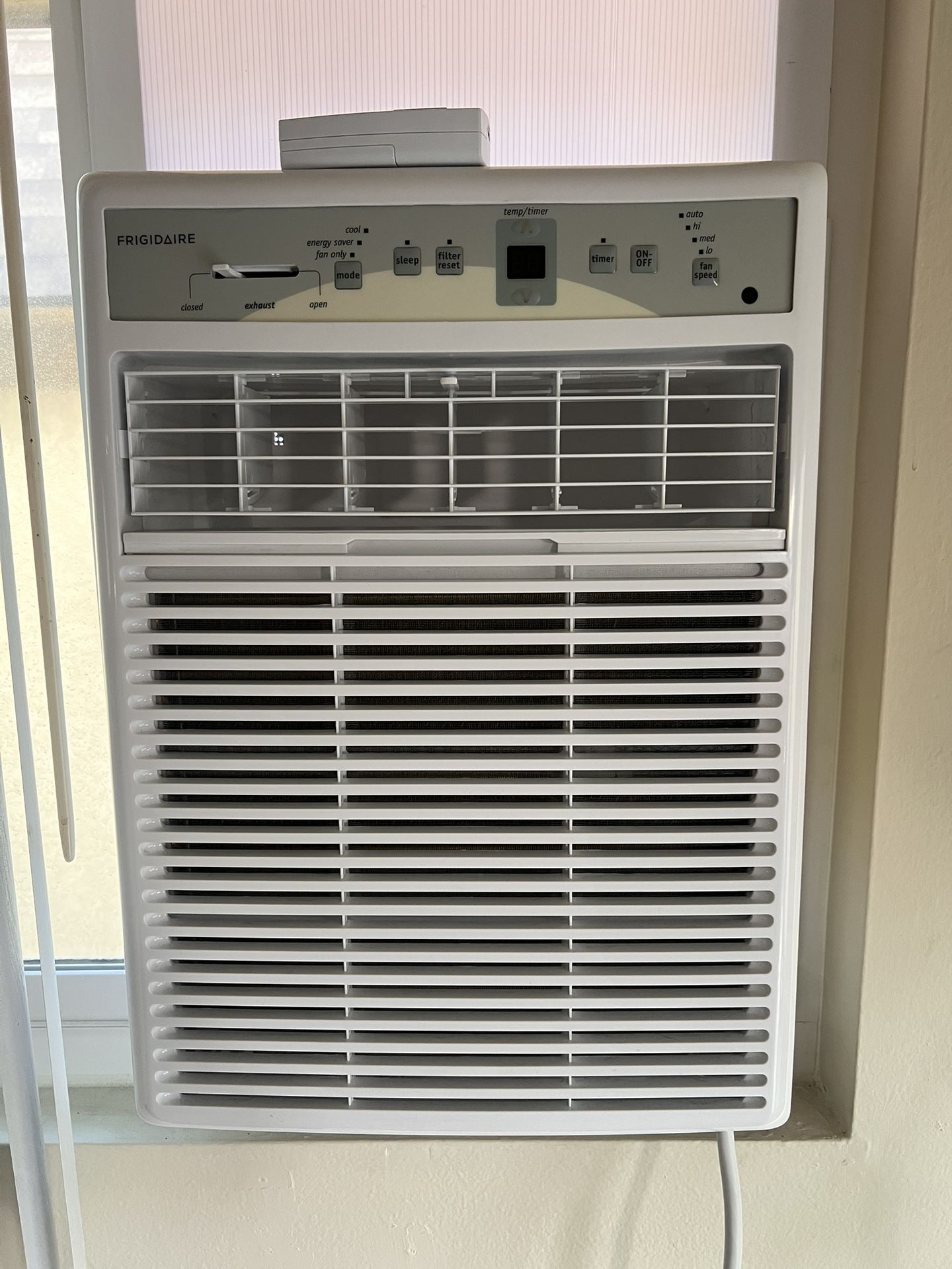 Slider Window Air Conditioner With Remote 
