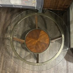 Round Glass Coffee Table 