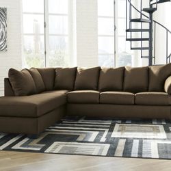 Darcy Cafe LAF Sectional /couch /Living room set