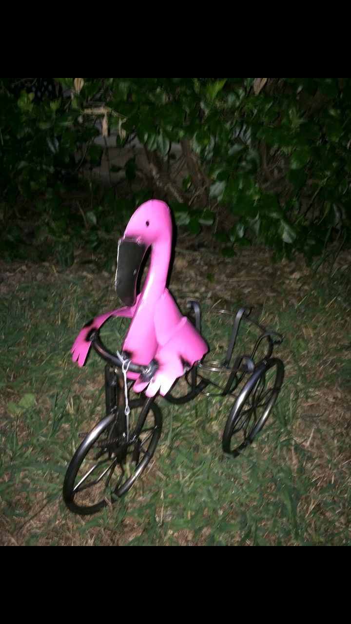 New Recycled Metal Artwork 3d Flamingo Riding a Tricycle / Trike Planter
