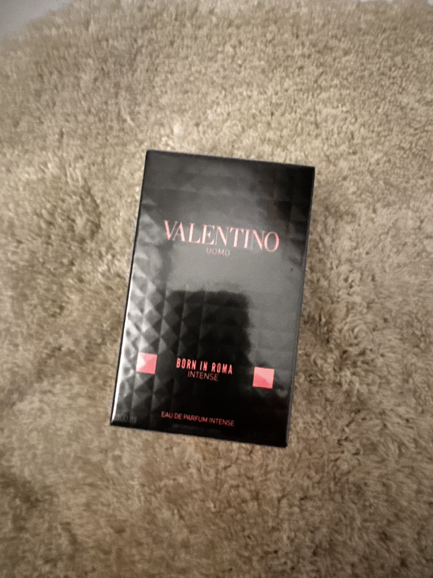 Sealed Valentino Uomo born in Roma Intense