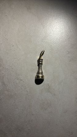 King Chess Piece Gold