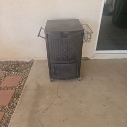 Outside Cooler With Storage And Towel Rack