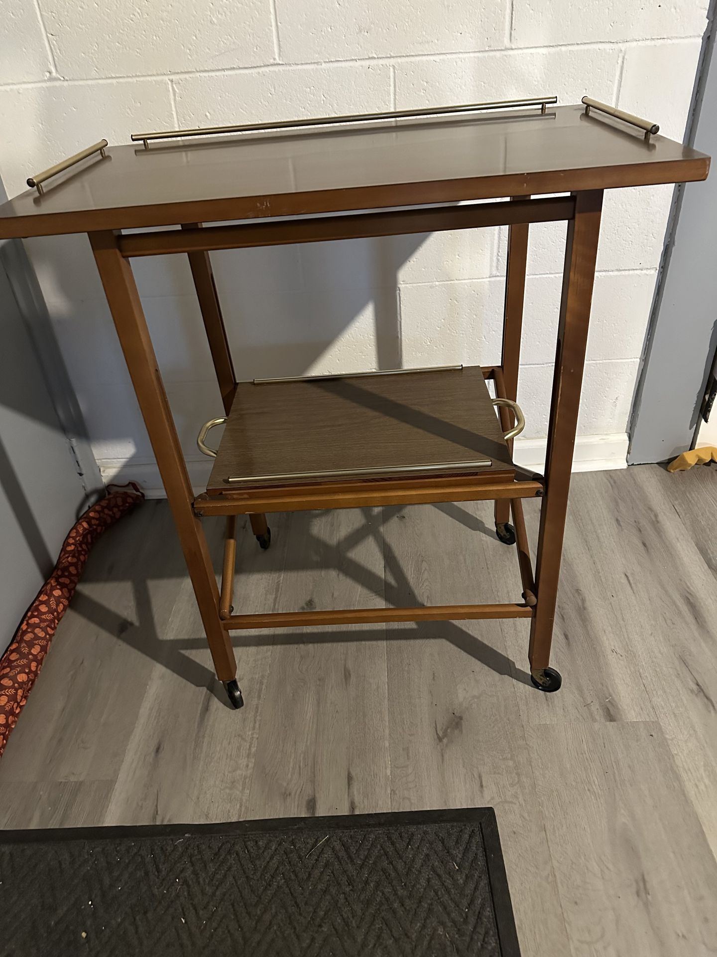 Price Drop: Vintage Mid-Century Modern Rolling Bar/ Tea Cart