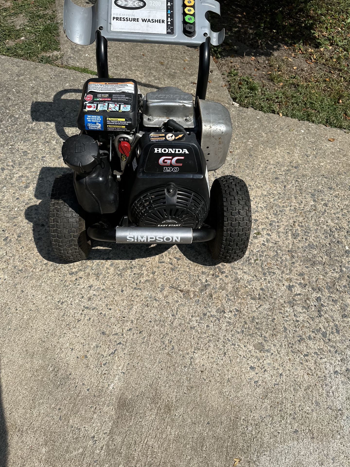 Simpson Power Washer - Pressure Washer. Honda Engine