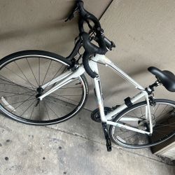 Giant Road Bike