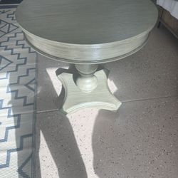 Table/ End Table 