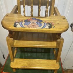 Wood Children’s Chair 