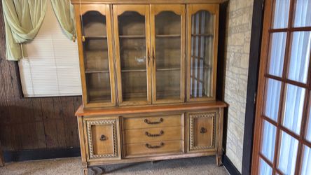 China cabinet