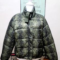 NEW Ashley By 26 International Green Snake Print Puffer Jacket