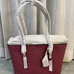 Michael Kors Quinn purse