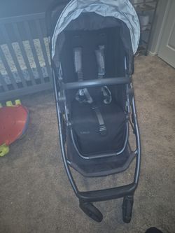Uppa Baby Cruz Stroller