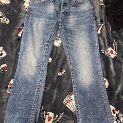 Different Jeans
