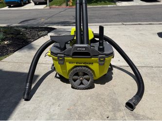 Ryobi P770 ONE+ 18V 6-Gallon Cordless Wet/Dry Vacuum - Bare Tool - $50 (Encinitas)