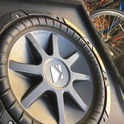 10 inches Kicker 1600 watts