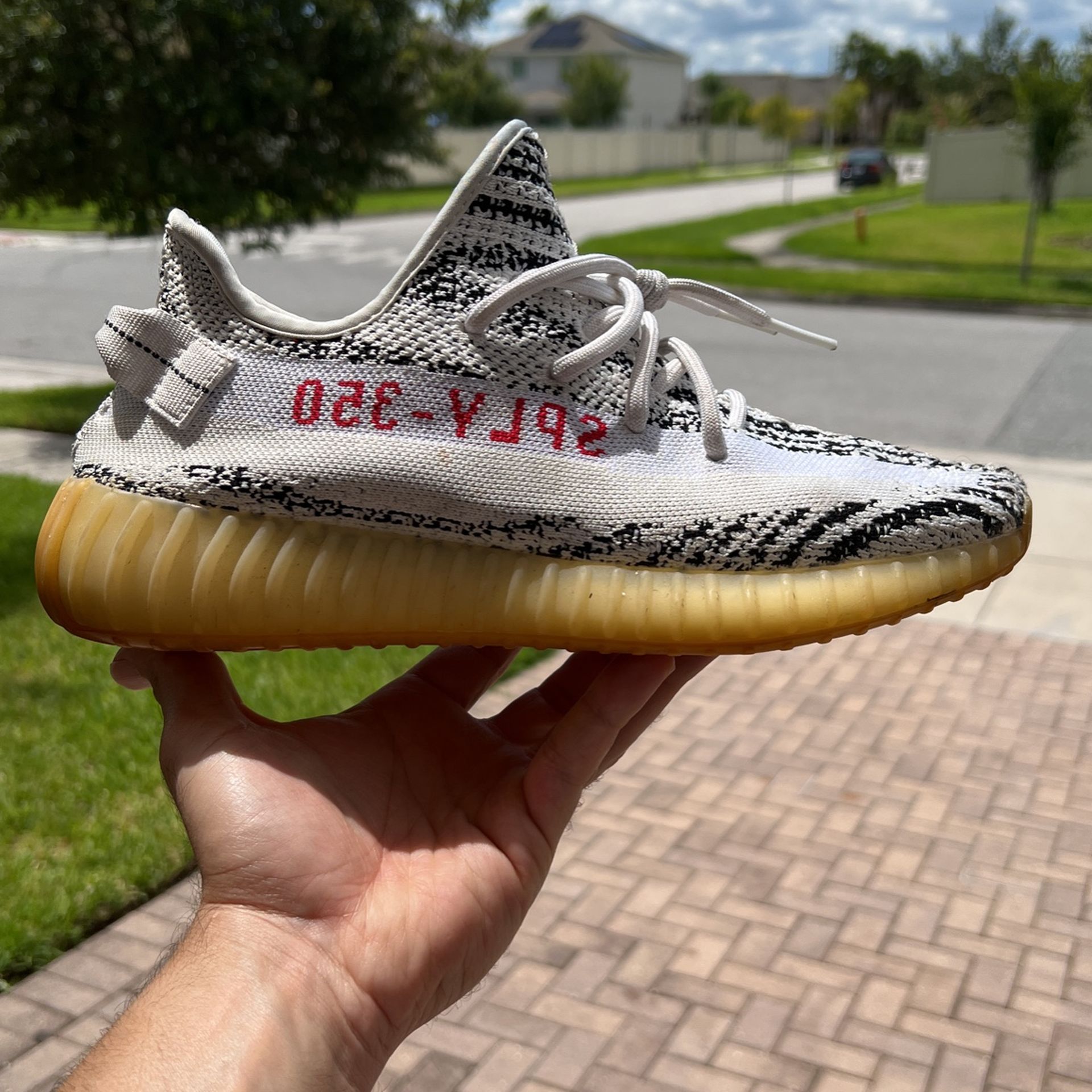 Yeezy Sneakers Adidas Yeezy Boost 350 V2 Zebra 2021 Sole Yeezy 