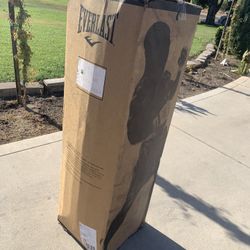 Everlast Boxing Bag 70lb