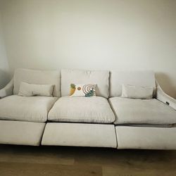 Kennedy Cream 122” 3-Piece Power Reclining Modular Sofa – Great Condition