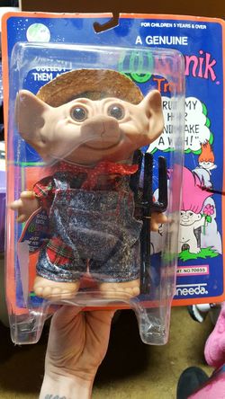 Wishnik Troll Vintage