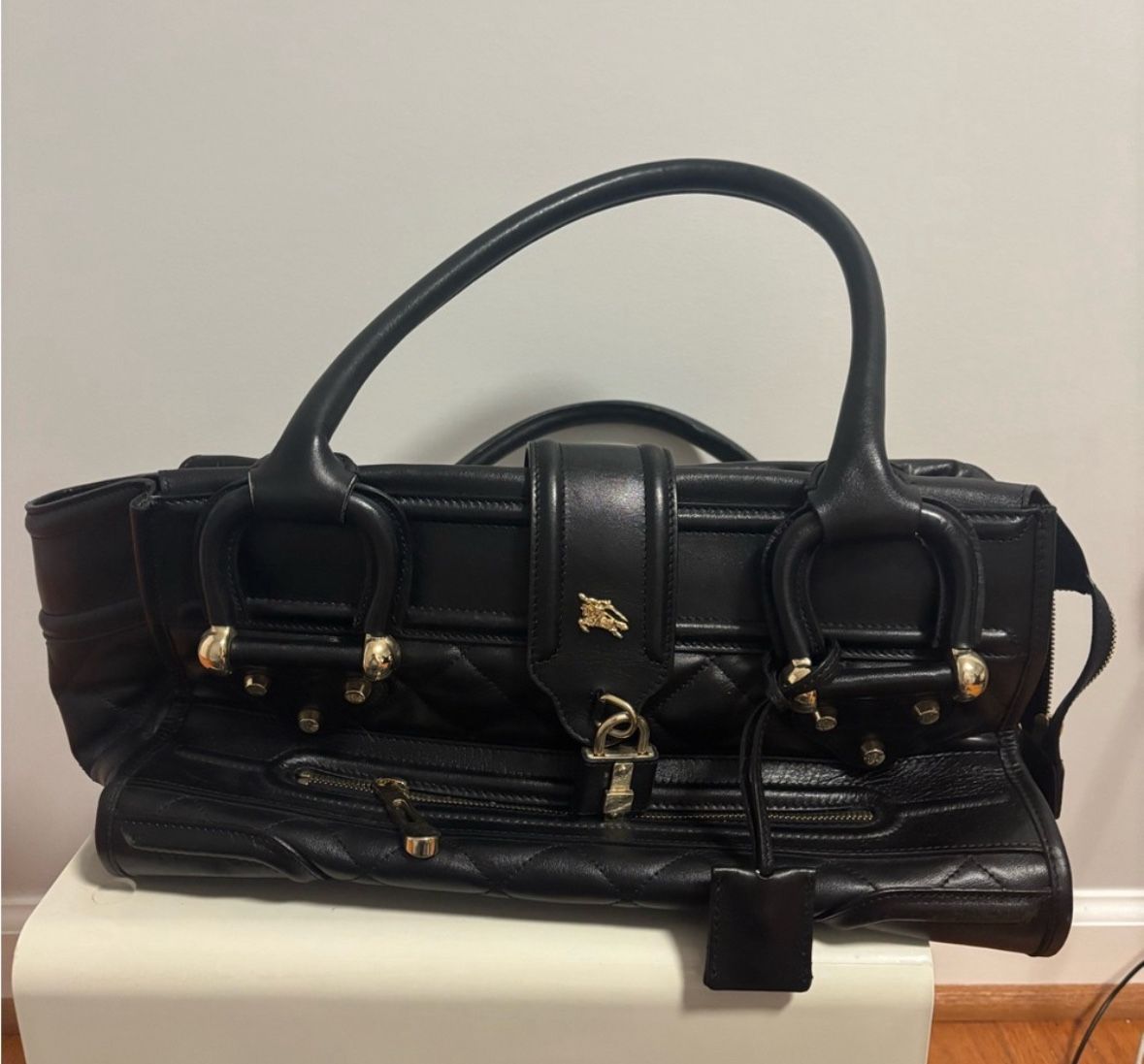 Women’s burberry bag 
