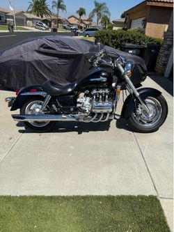 HONDA VALKYRIE