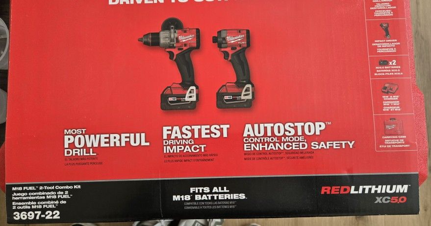 M18 MILWAUKEE DRILL COMBO SET