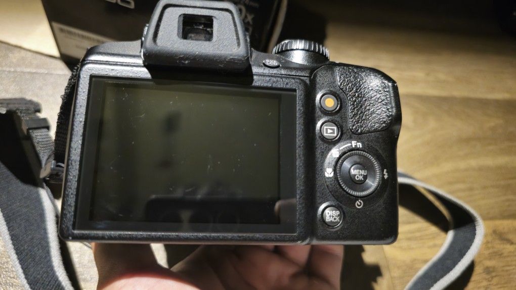 FujiFilm Finepix S9750