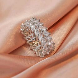 Zircon Leaf Crystal Ring Band Size 7
