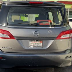 2014 Nissan Quest