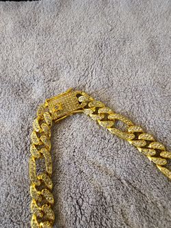 Stainless steel 14 karat necklace