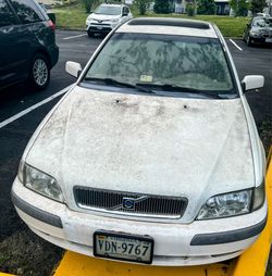 2001 Volvo S40