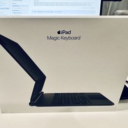 Apple Magic Keyboard 11” for iPad Pro 1st/2nd/3rd Gen & Air 4 – Space Gray/Black