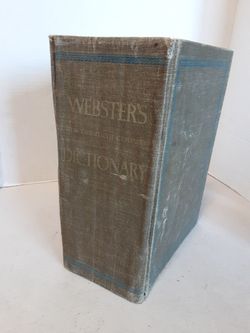 Vtg. 59 year old Webster'S dictionary printed on the usa