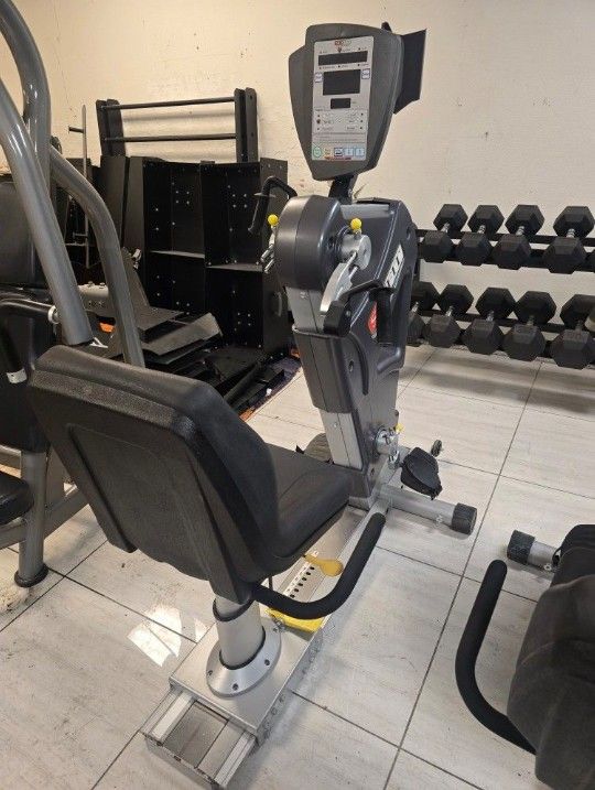 Scifit Pro2 All Body Ergometer Exercise Gym Fitness Machine Equipment