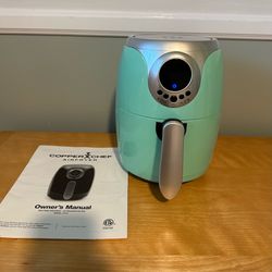 Copper Chef 2 quart air fryer in Like New condition