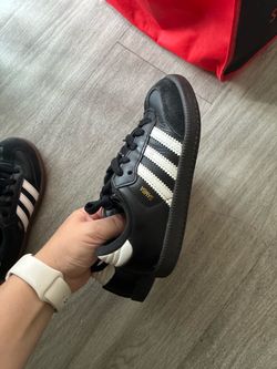Sambas size 11.5 $15