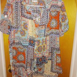 Really Cute Ladies Size Large Top 