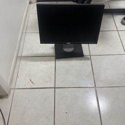 15 Inch DEEL Monitor Just Today $10