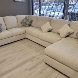 Edenfield 3pc Sectional,  Furniture Couch Livingroom Sofa 