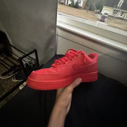 Nike Air Force 1 Low Triple Red