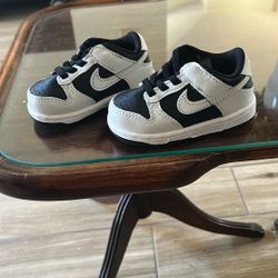 Nike Toddler Boys Shoes Size 5