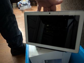 Google hub max with camera (no box)