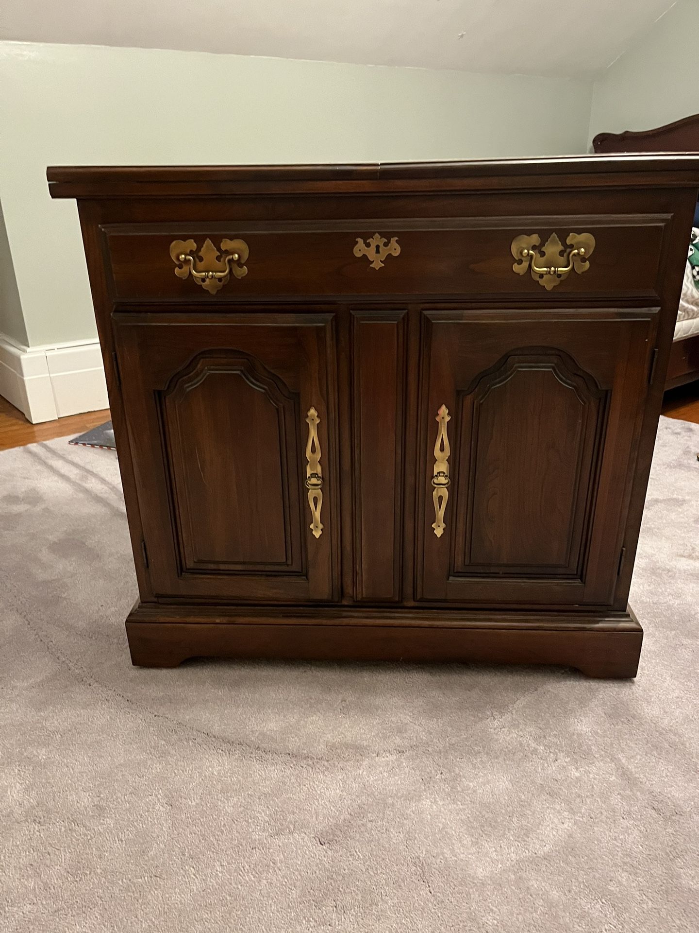 Wooden Server