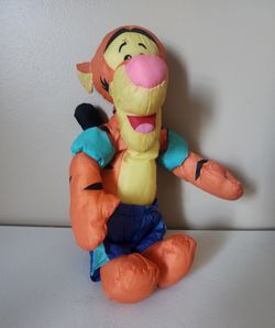 Disney TIGGER Bath Pool Water Pets 13" Plush Nylon Stuffed Toy Winnie the Pooh