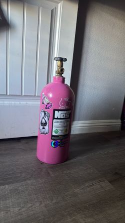 Noz Tank