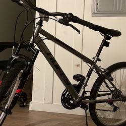 Mens Mountain Bike 