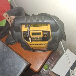 Dewalt Jumper Box & Air Compressor 