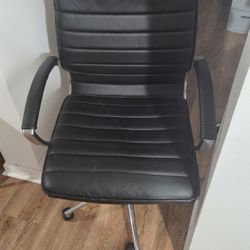Rolling Office Chair
