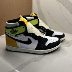 Jordan 1 ‘Volt Gold’