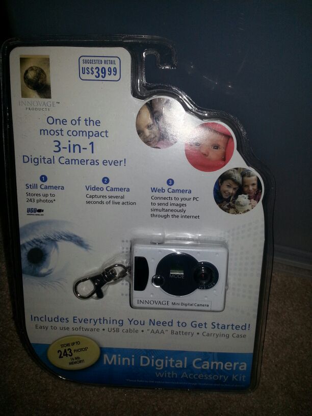 NEW Mini Digital Camera Key chain